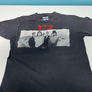 Vintage U2 1987 Joshua tree US tour concert T-Shirt